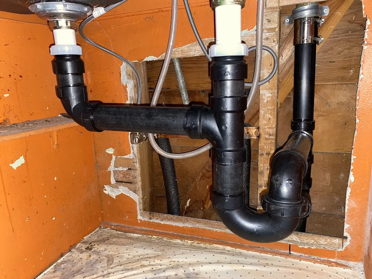 Professional Pipe Bursting equipment and tools on the job in Olney